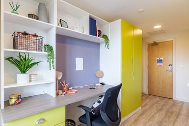 Bronze En Suite at The Barn, Bampfylde Street, Newtown, Exeter, EX12FQ - Image 4